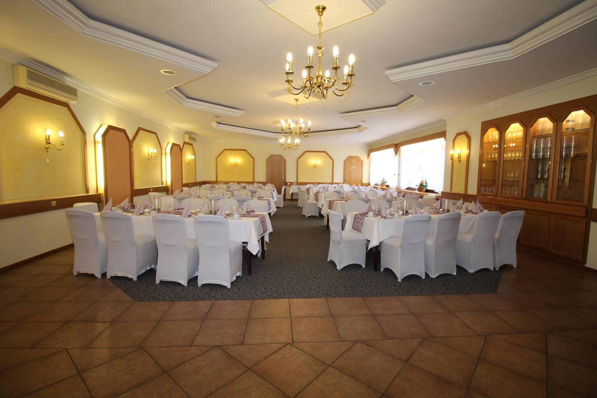 Hotel Geromont Plaidt Esterno foto